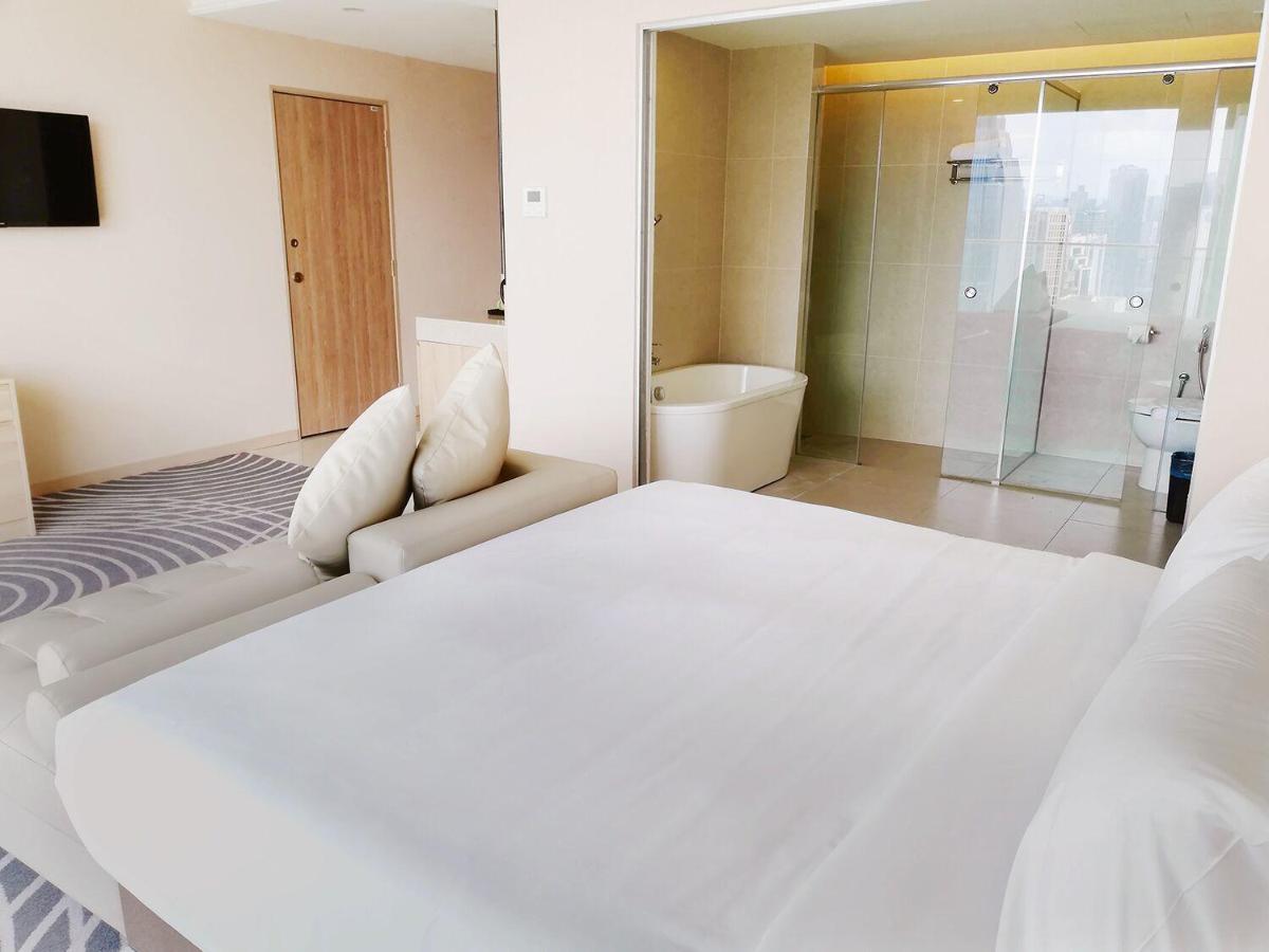 Upper View Regalia Hotel Kuala Lumpur Zewnętrze zdjęcie